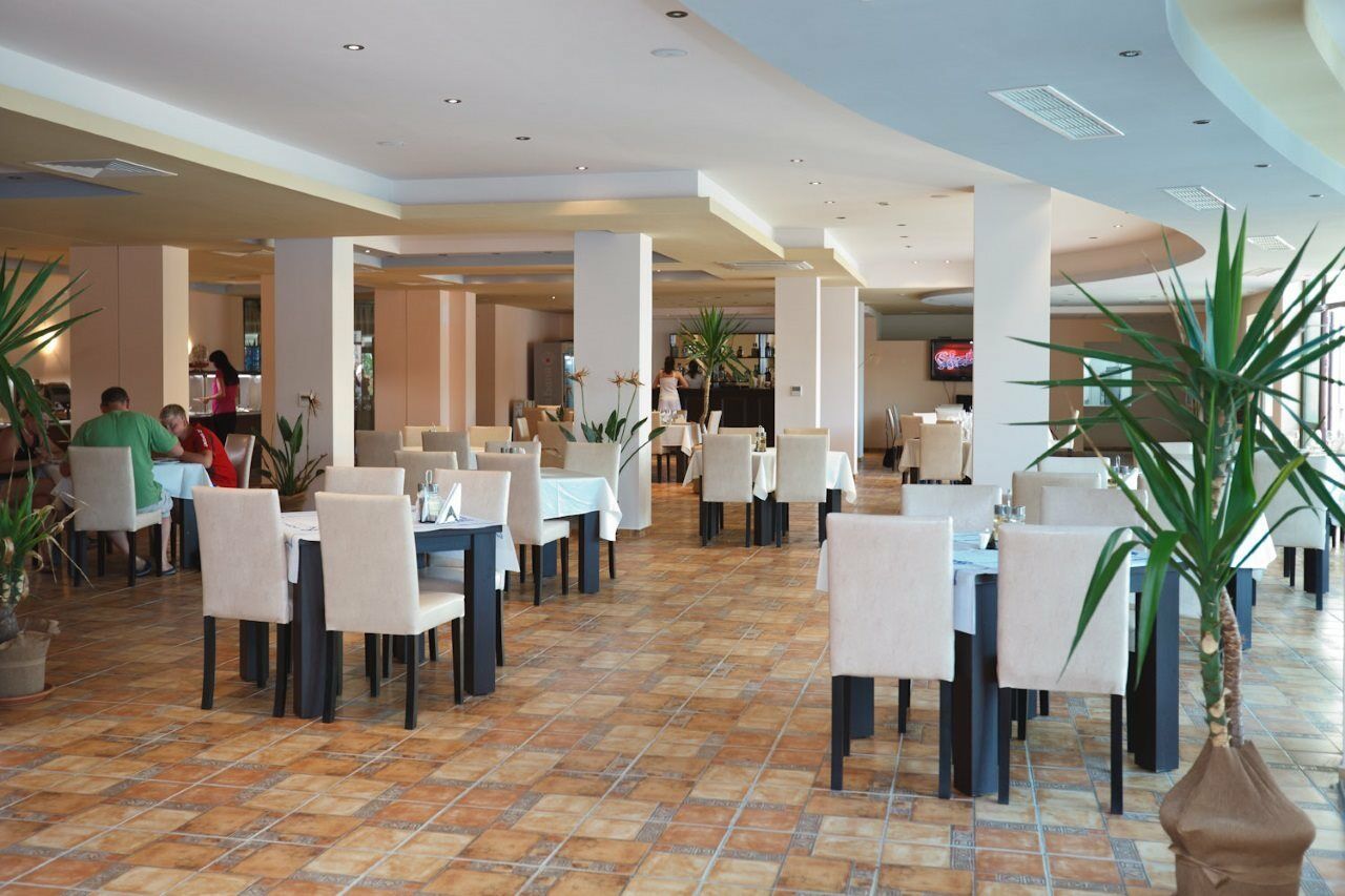 Saint George Palace Hotel Sveti Vlas Dış mekan fotoğraf